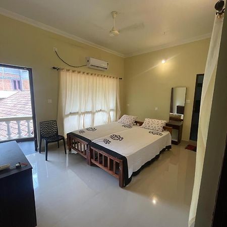 Hotel Kalpadiyil à Balarampuram Extérieur photo
