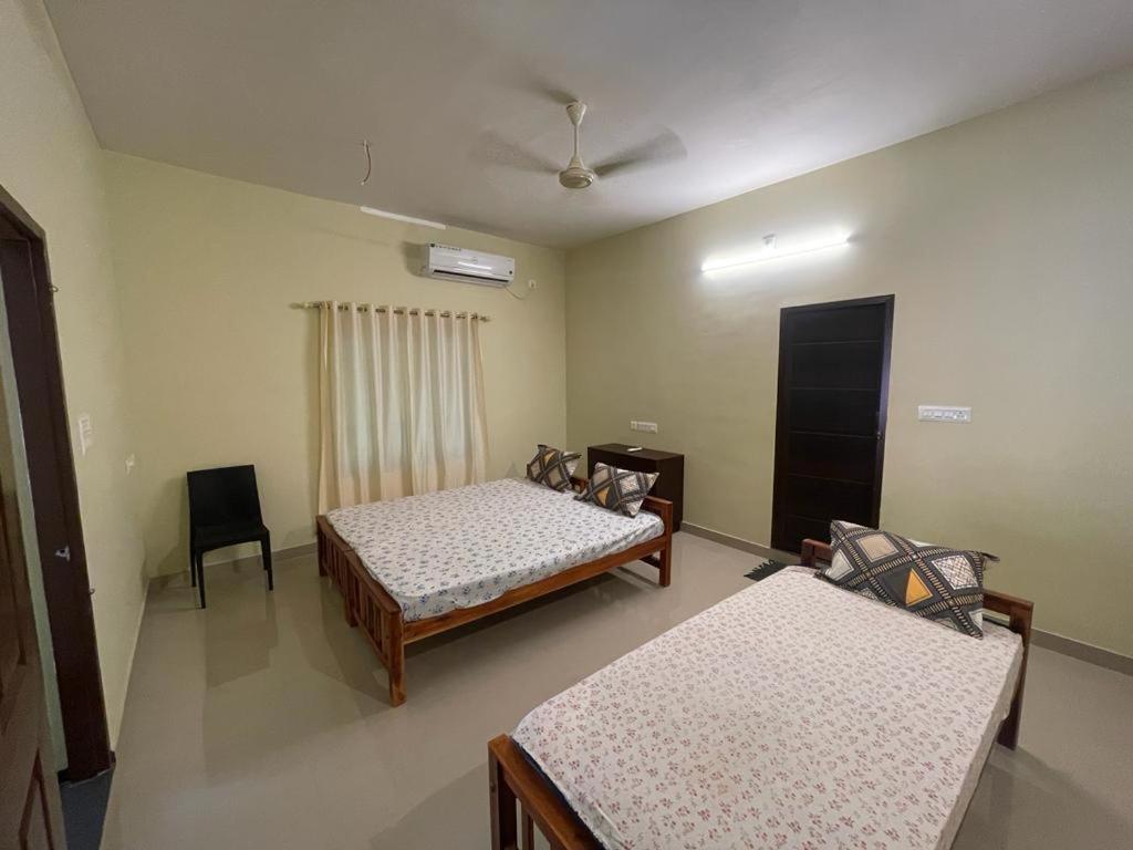 Hotel Kalpadiyil à Balarampuram Extérieur photo